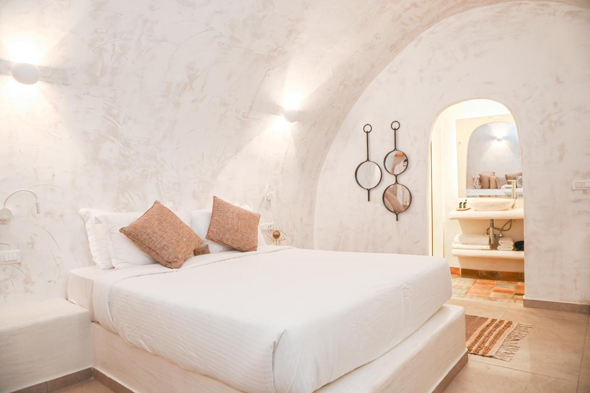 Bed and Breakfast White Curves Santorini Akrotírion Exteriér fotografie