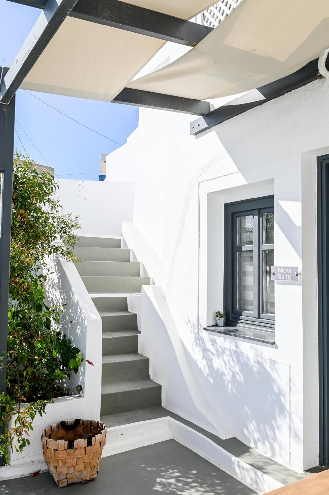 Bed and Breakfast White Curves Santorini Akrotírion Exteriér fotografie